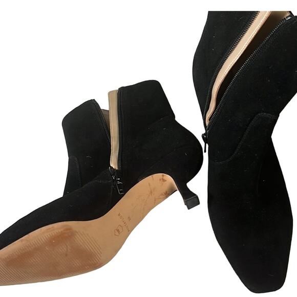 Ann Taylor Black solid estradille wedge size 9 - Picture 3 of 6